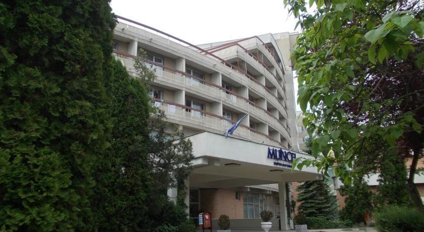 Hotel Muncel Băile Felix 外观 照片