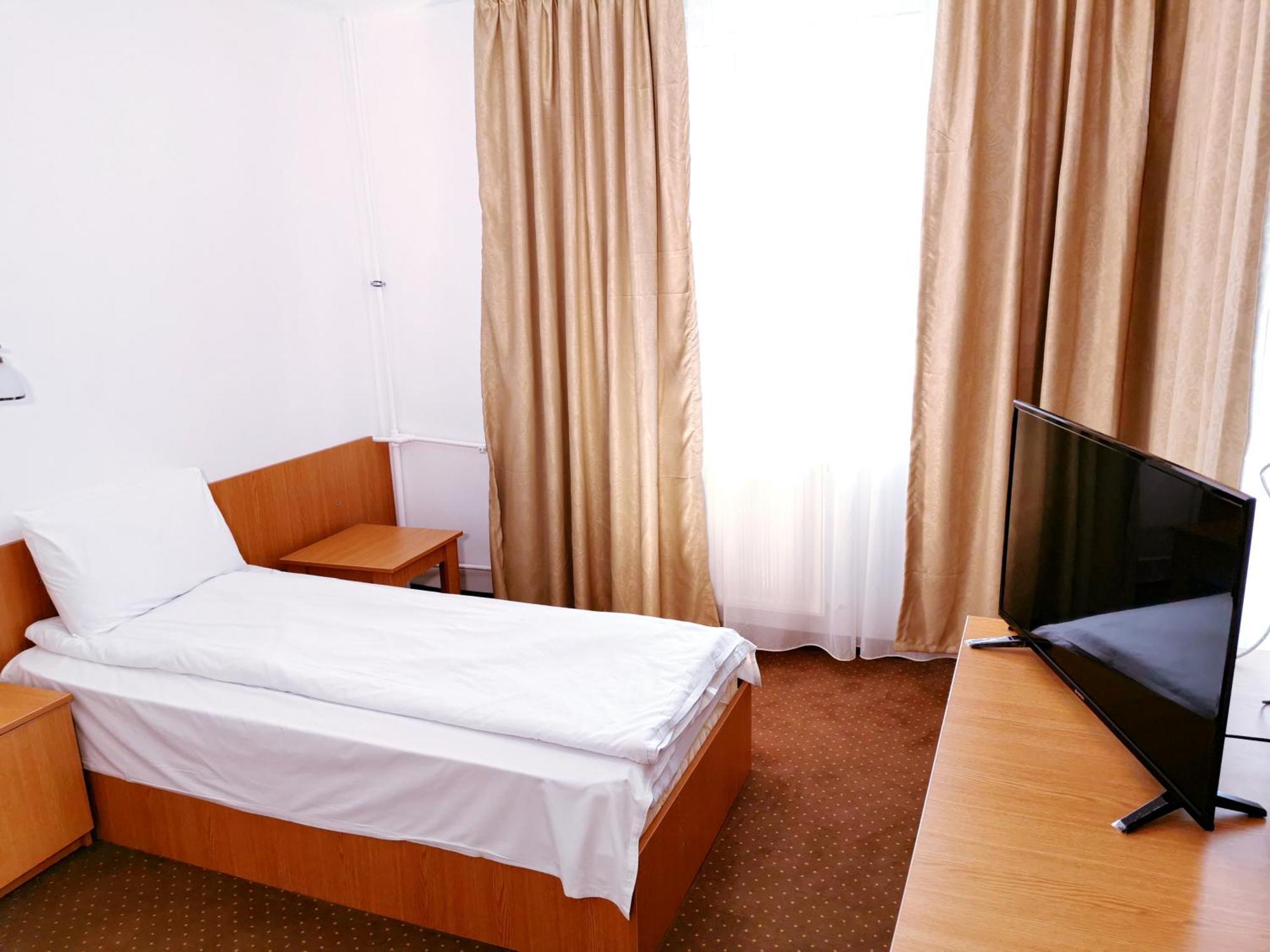Hotel Muncel Băile Felix 外观 照片